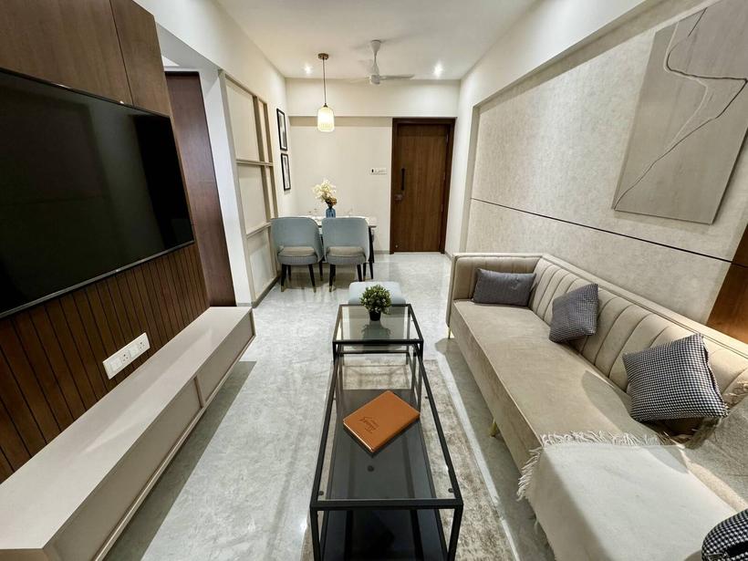 Dresden living and dining room, furnished