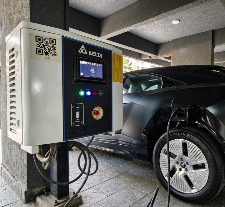 Dresden — Four-wheeler EV charging